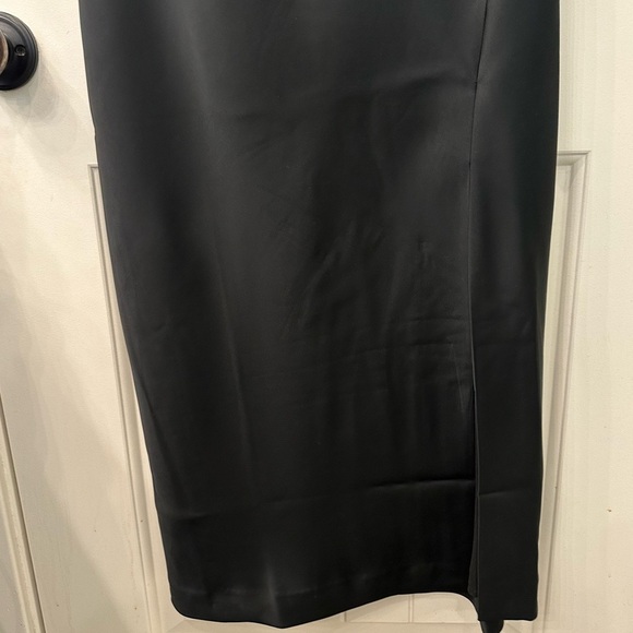 NWT Banana Republic Satin One Shoulder Midi Dress Black XS - Picture 6 of 7